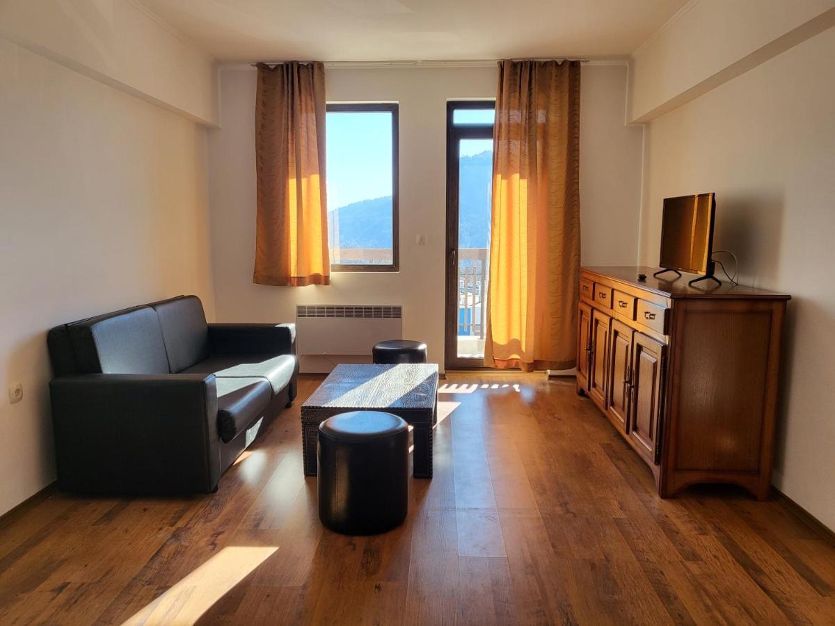 Aparthotel Silver Hills Free Parking Smolyan Exterior photo