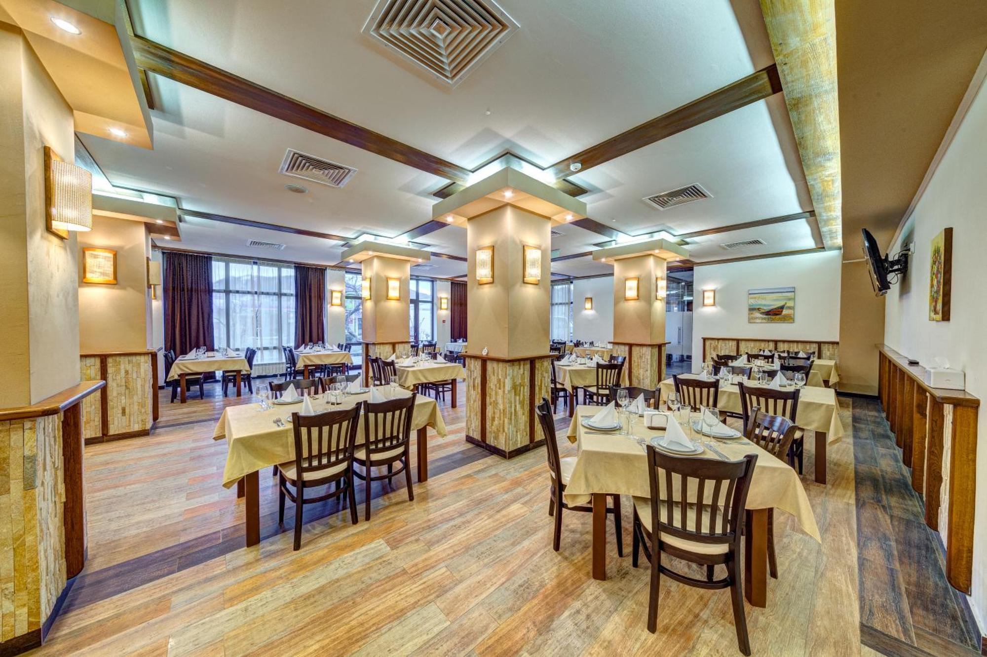 Aparthotel Silver Hills Free Parking Smolyan Exterior photo